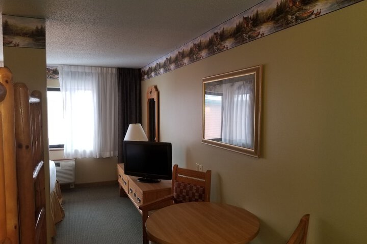 Room 30 of 47