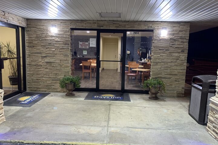 Hotel 5 of 24