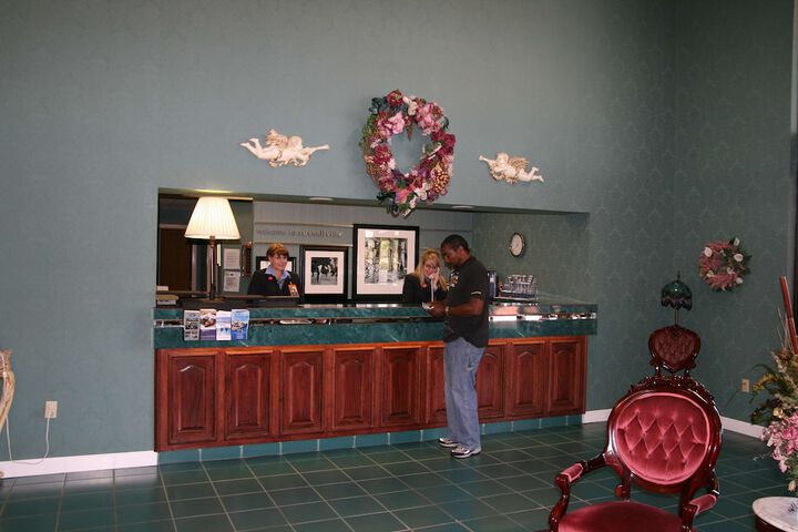 Hotel Interior 9 of 57