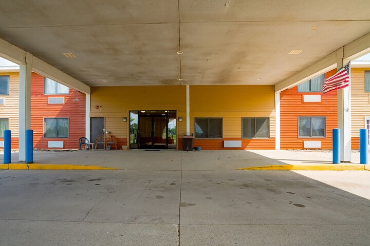 Hotel 2 of 58