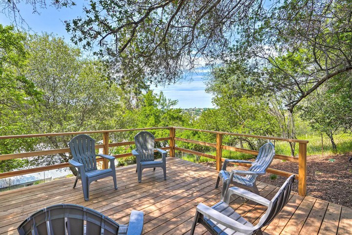 Walk to Main St: Historic Cottage in Sutter Creek