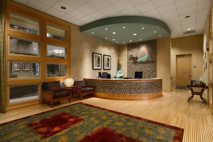 Embassy Suites Northwest Arkansas - Hotel Spa & Convention