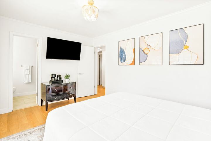 Room 22 of 32