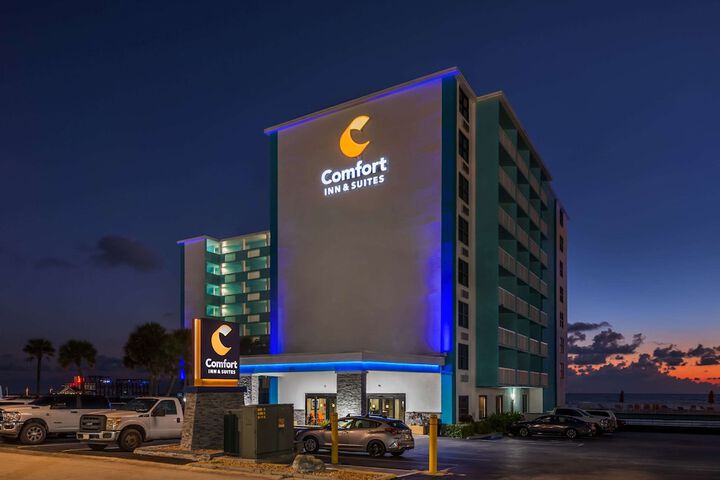 Comfort Inn & Suites Daytona Beach Oceanfront