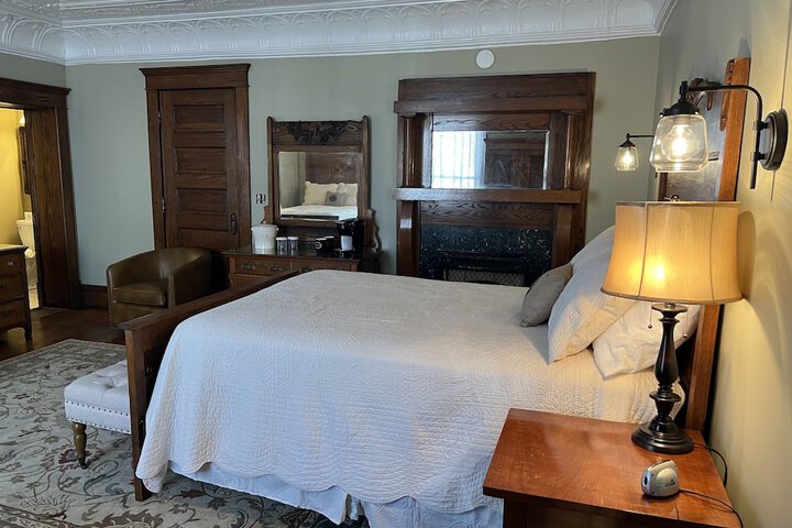 The Buxton Inn