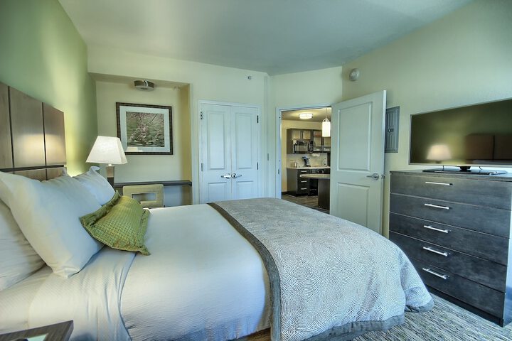 Candlewood Suites Columbus - Grove City by IHG