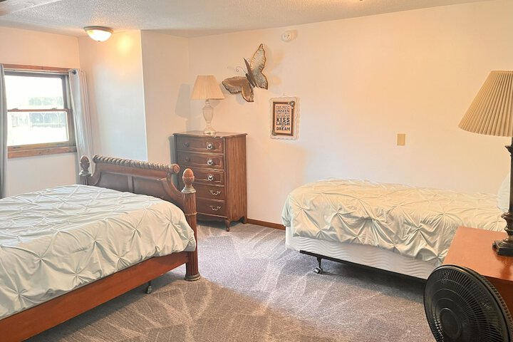 Horseshoe Bay Lodge