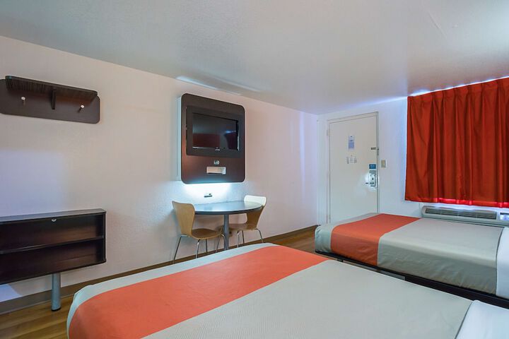 Room 20 of 30