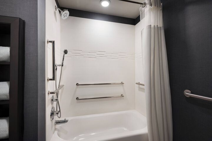 Room 20 of 26