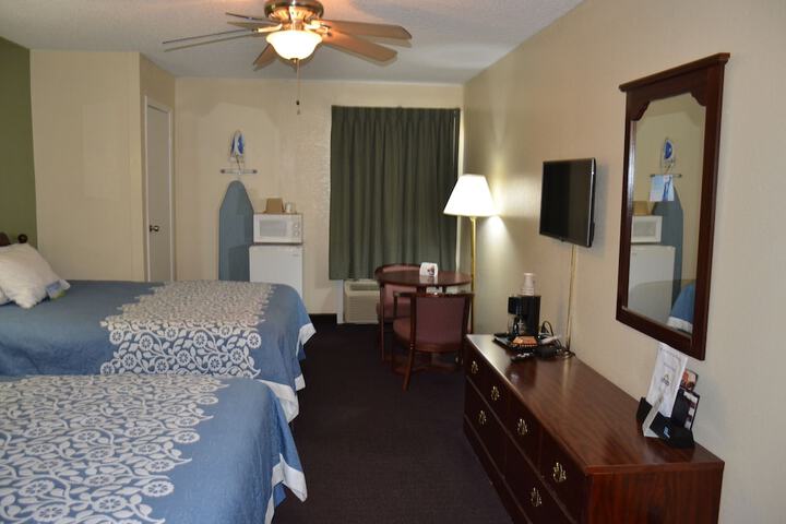 Room 67 of 118