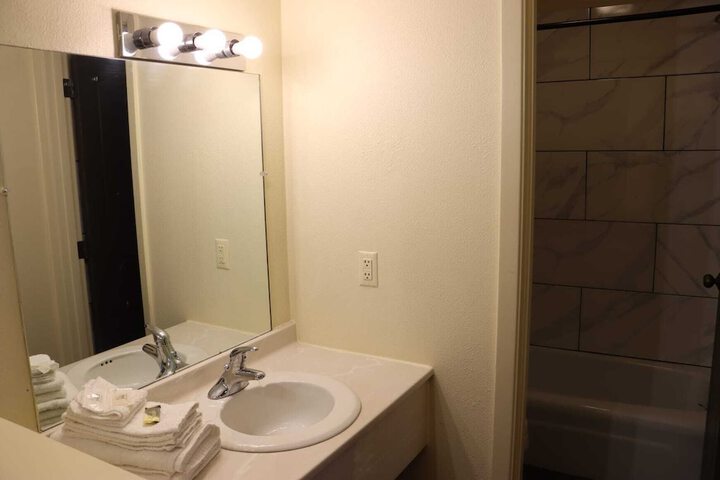 Budget Inn - Troy
