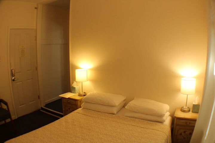Room 58 of 64