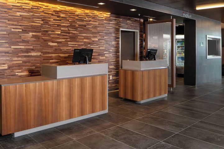 Courtyard by Marriott Lafayette South