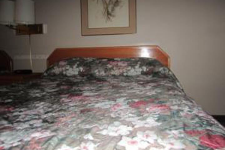 Red Coach Inn