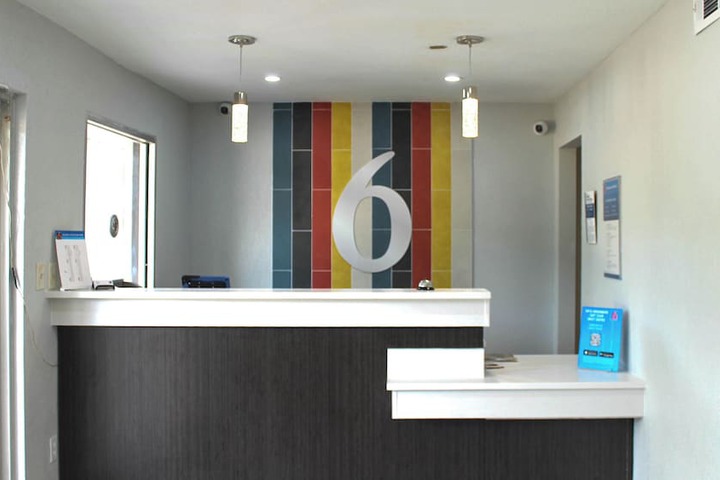 Motel 6 – Mccomb Ms