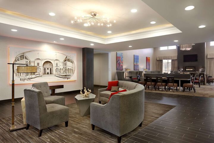 Hotel Interior 6 of 22