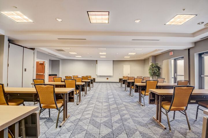 Courtyard by Marriott Cincinnati North at Union Centre