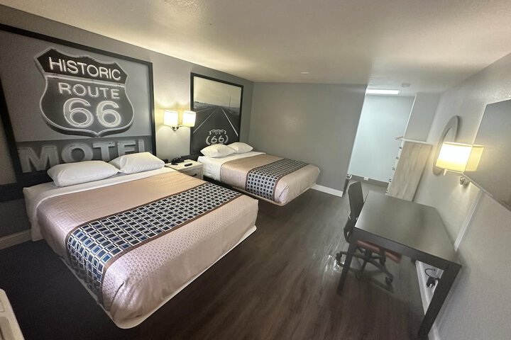 Room 19 of 28