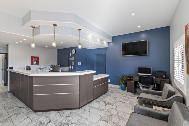 Hotel Skye SFO