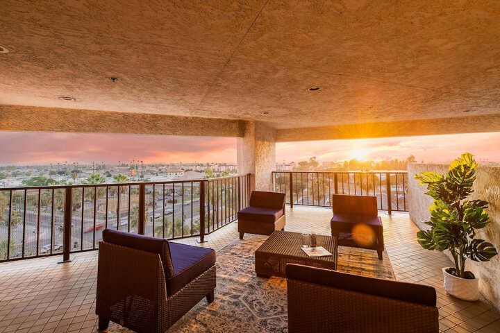 DoubleTree by Hilton Carson