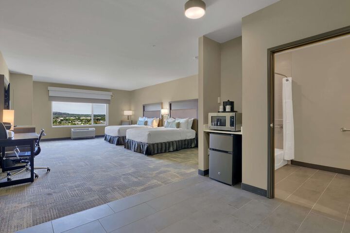 Room 33 of 52