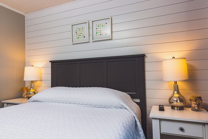 Room 33 of 56