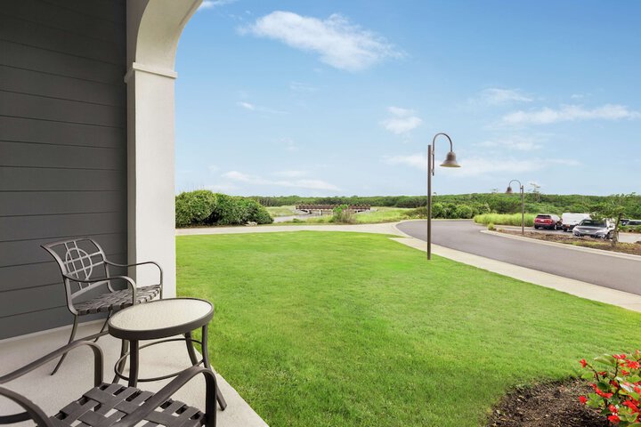 Hampton Inn & Suites Outer Banks / Corolla
