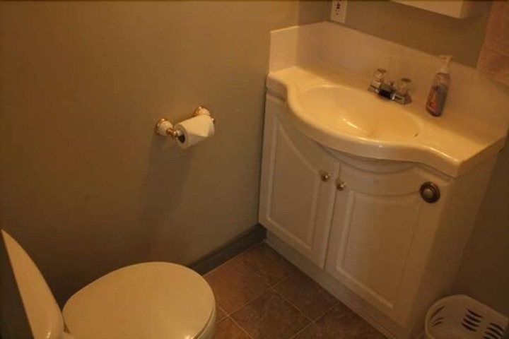 Room 158 of 183