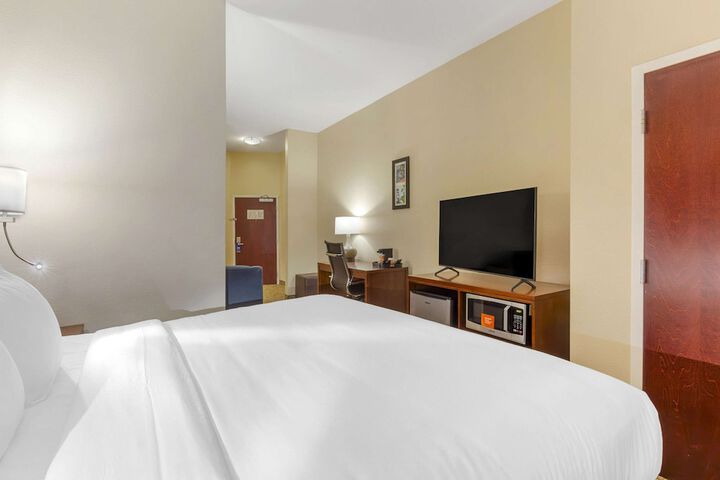 Room 22 of 30