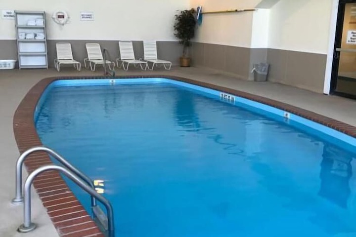 Pool 2 of 38