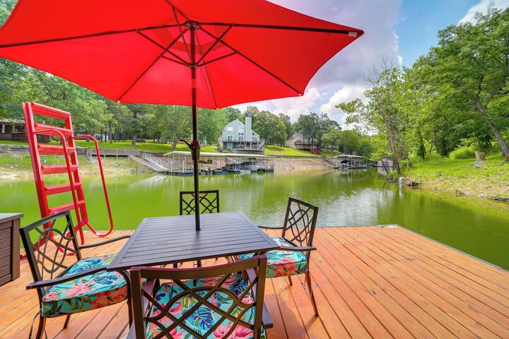 Grand Lake Cottage w / Hot Tub in Eucha