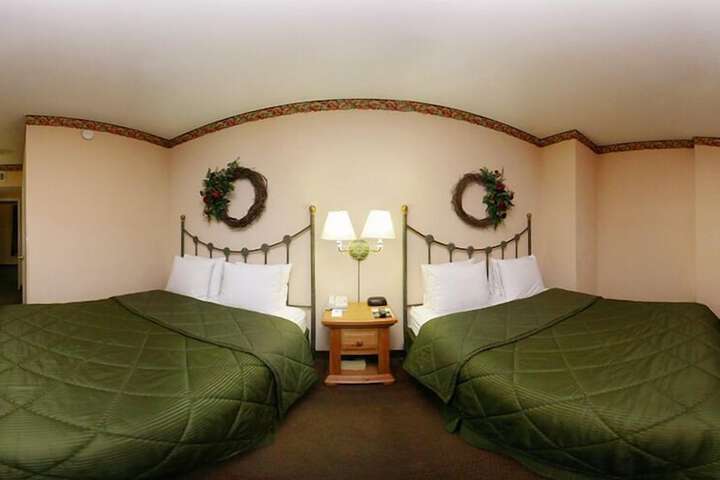 Room 27 of 44