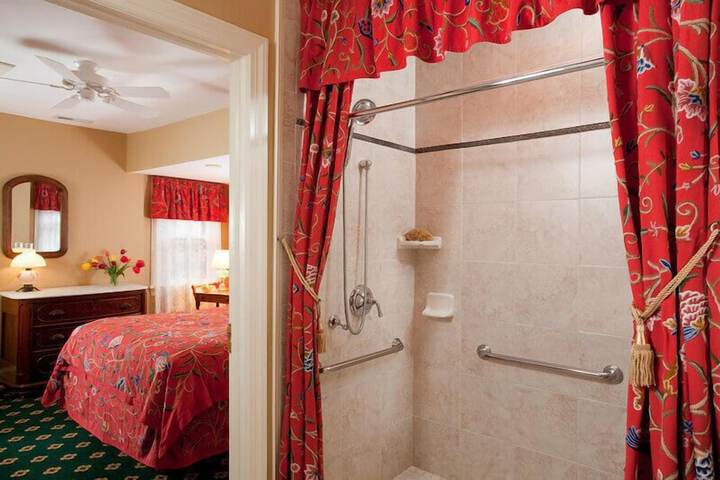 Room 82 of 128