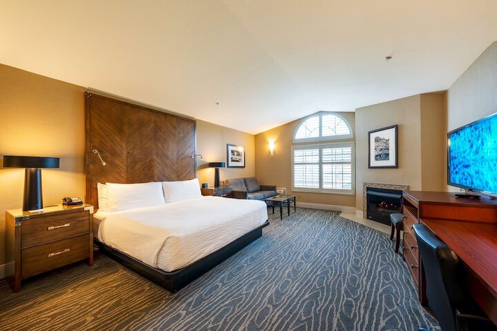 Room 42 of 66