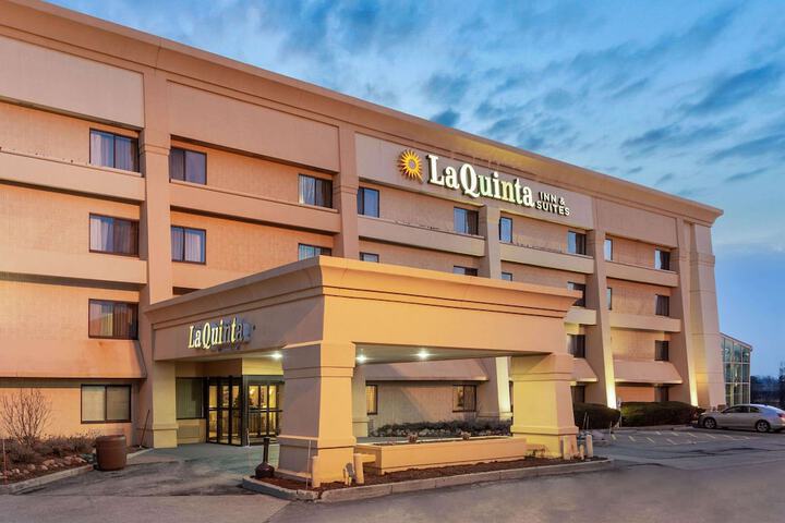 Hotel 3 of 53