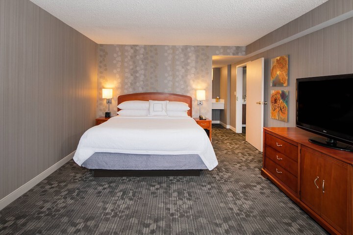 Room 38 of 60