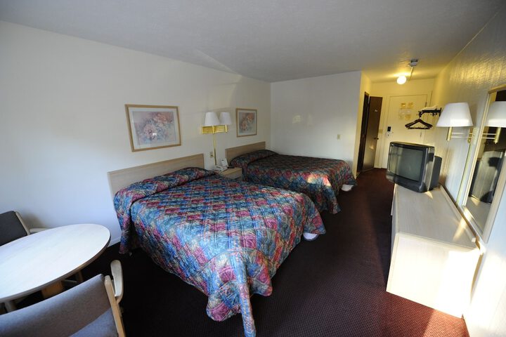 Room 18 of 35