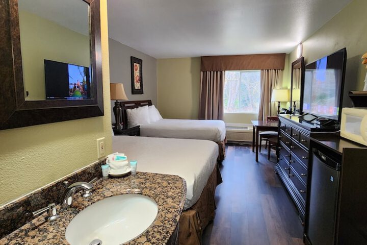 Room 14 of 24