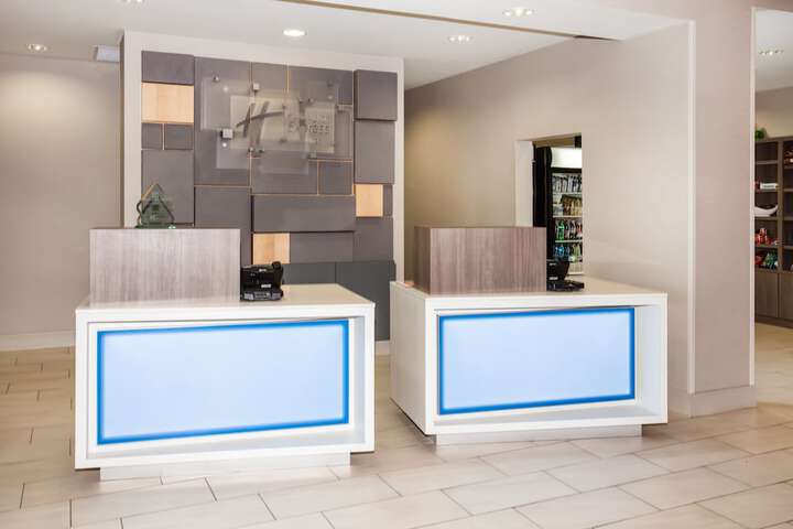 Hotel 5 of 49