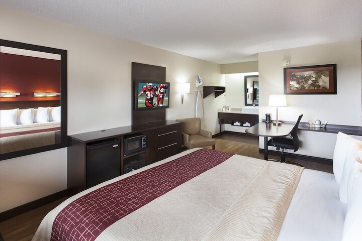 Room 18 of 27