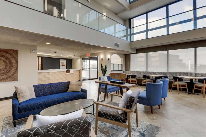 Hotel Interior 10 of 56