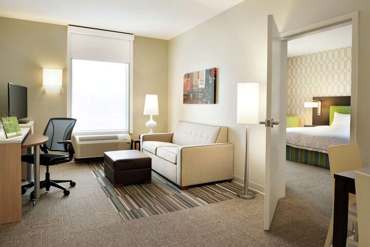 Room 15 of 38