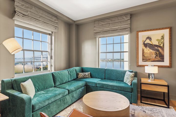 Hotel Indigo Baton Rouge Downtown by IHG