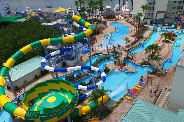 Holiday Inn & Suites Clearwater Beach S-Harbourside by IHG