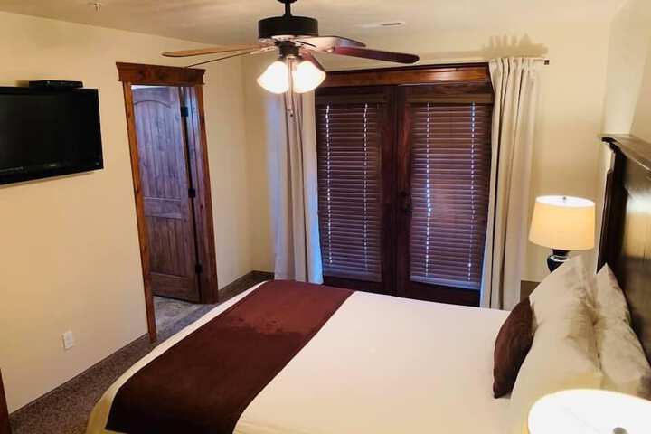 Room 47 of 52