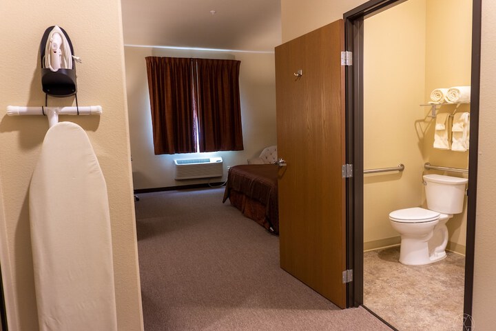 Room 62 of 89