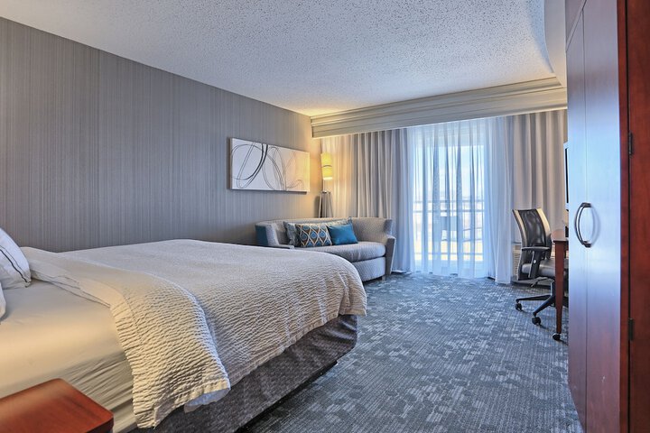 Courtyard by Marriott Harrisburg West / Mechanicsburg