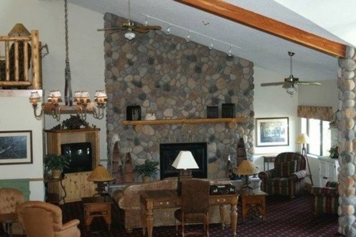 Hotel Interior 4 of 11