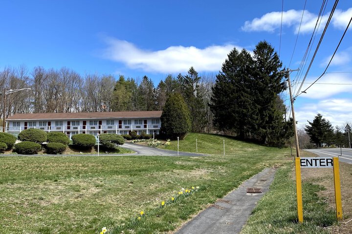 Economy Lodge