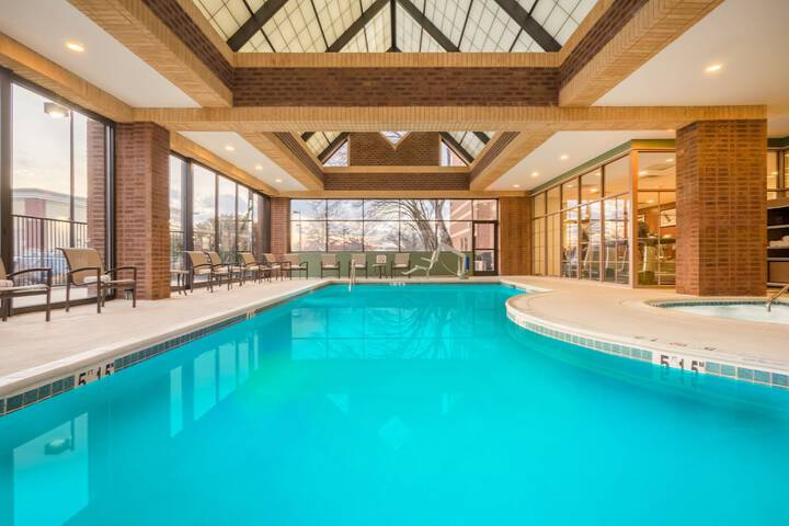 Pool 16 of 91